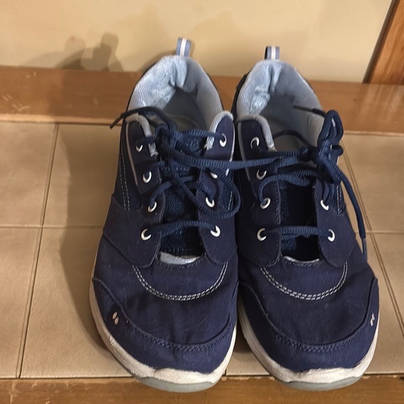 Ryka Blue Shoes‎ - Picture 1 of 6